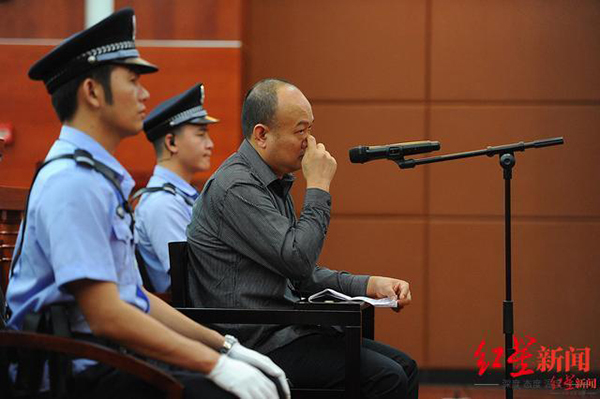 广东“坟爷”林耀昌旧案追诉案二审维持原判:犯聚众斗殴罪,判5年 广东“坟爷”林耀昌旧案追诉案二审维持原判:犯聚众斗殴罪,判5年