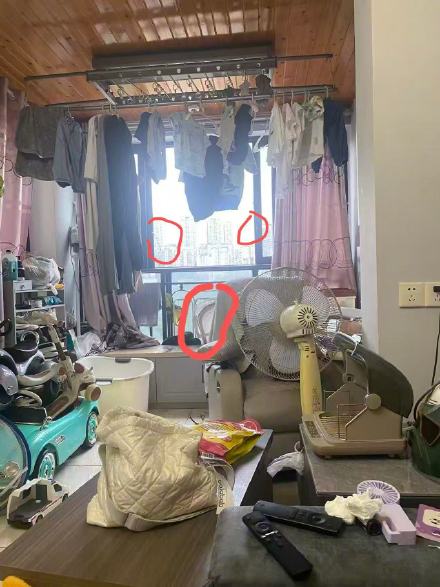 2岁男童坠楼家中事发区域无监控 2岁男童坠楼家中事发区域无监控