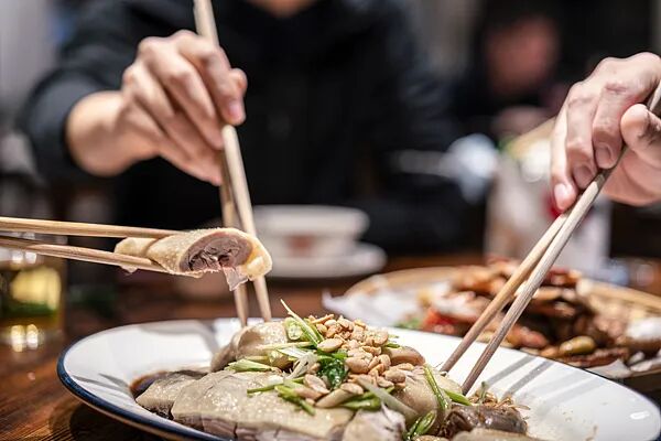 一人感染,全家高风险! 我国近6亿人中招,根源大多藏在饭桌上上海瑞金医院提醒
