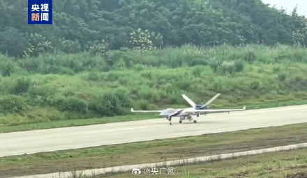翼龙无人机赴四川攀枝花泥石流现场 翼龙无人机赴四川攀枝花泥石流现场