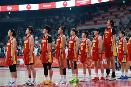中国女篮大胜泰国队 中国女篮大胜泰国队