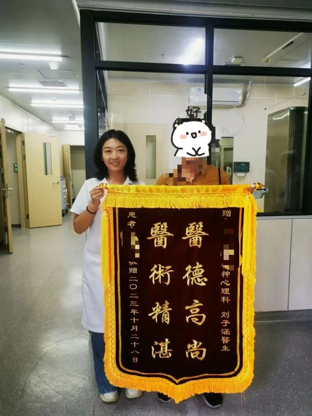 从医学女博士到外卖骑手、驻唱歌手,她说:“这不是体验生活,这就是我的生活” 从医学女博士到外卖骑手、驻唱歌手,她说:“这不是体验生活,这就是我的生活”