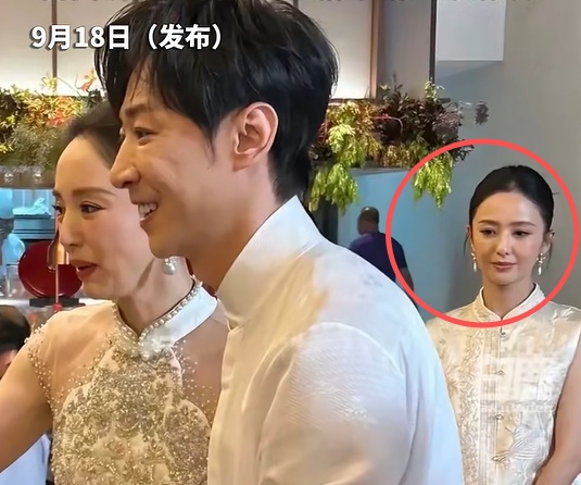 佟丽娅首次回应在董璇婚礼上的“表情”：真的累了，站了一天可能在发呆，我时刻告诉自己要管理好表情，不给别人添麻烦