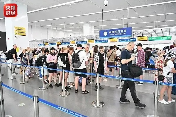 外国游客为何不再“打卡就走”？入境游有新花样