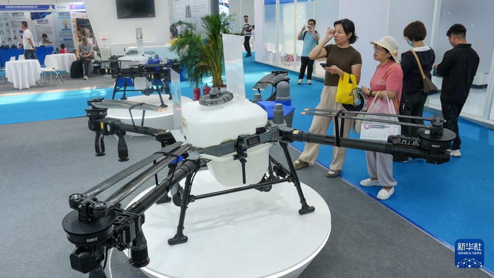 东博会上的未来空间展区 东博会上的未来空间展区