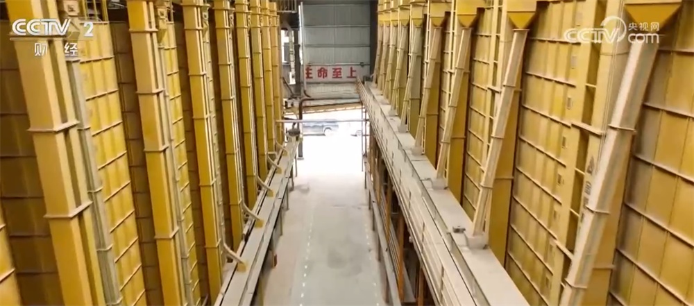 我国粮食应急保供基础更加坚实 粮油一天应急加工量够全国人民吃两天 我国粮食应急保供基础更加坚实 粮油一天应急加工量够全国人民吃两天