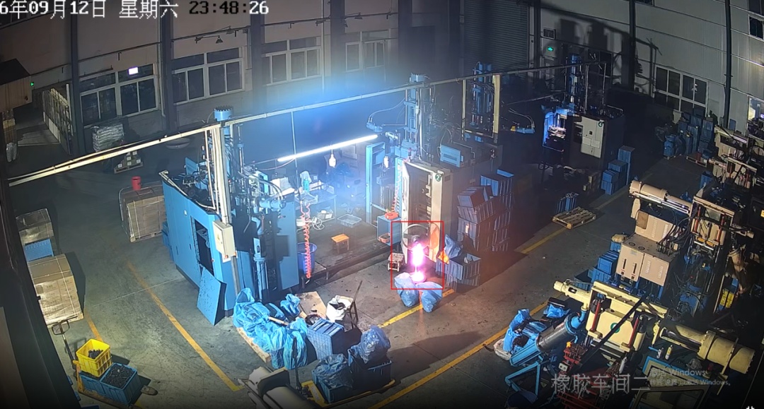 风扇明明没转却突然起火，这个习惯很多人都有……