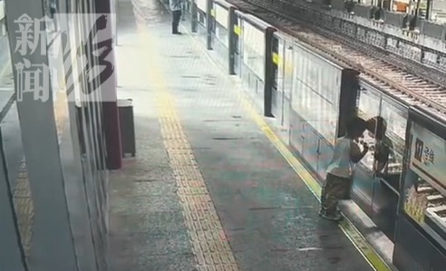 5岁男童独闯地铁站,有勇有谋!4个大人都拉不住…原因暖心又后怕 5岁男童独闯地铁站,有勇有谋!4个大人都拉不住…原因暖心又后怕