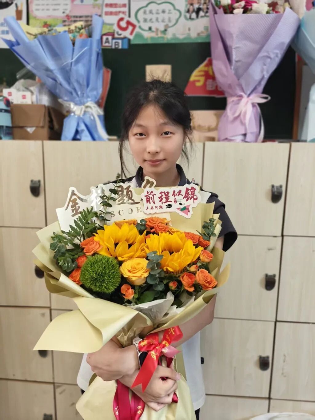 凡人微光｜一场跨越六年的梦想奔赴 大山女孩考上支教老师的母校