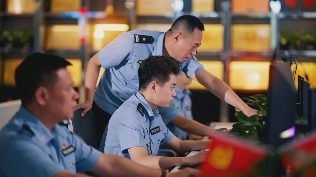 从巡警到反诈专家，他踏遍13国，挽回损失上亿元！