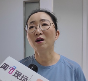 “闪身步”“狗熊哆嗦毛”全网爆火！医生：别乱学，“闪”不好易受伤