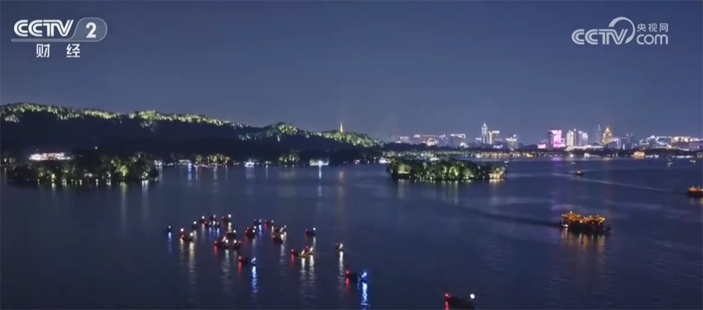 “新玩法+传统民俗”打造沉浸式消费新场景 激发假日文旅市场新动能