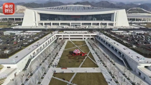重庆⇌武汉迈入4小时通勤圈！高铁集体上新，国庆假期前开通运营→