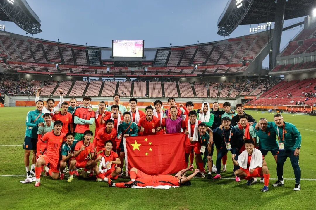 改写28年历史，中国男足晋级亚运会四强！半决赛将对阵韩国队，还能再进一步吗？