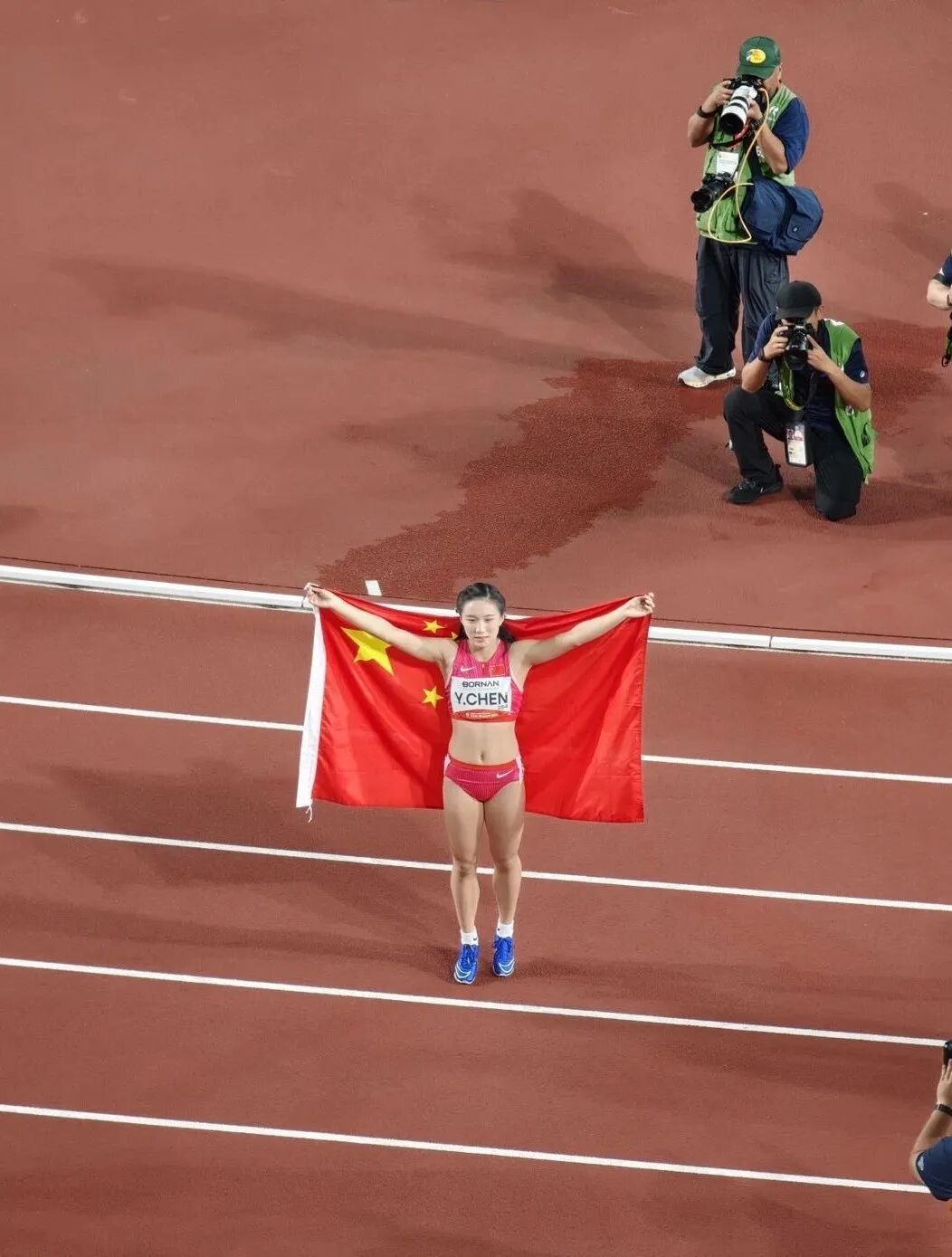亚洲女飞人诞生! 亚洲女飞人诞生!