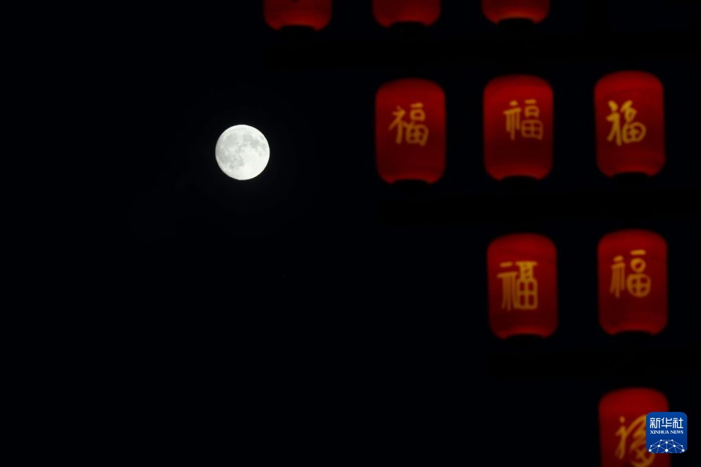诗意中国丨一轮秋影转金波 诗意中国丨一轮秋影转金波