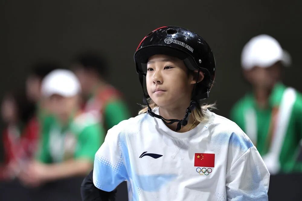 赛后,12岁和13岁的她俩,都哭了 赛后,12岁和13岁的她俩,都哭了