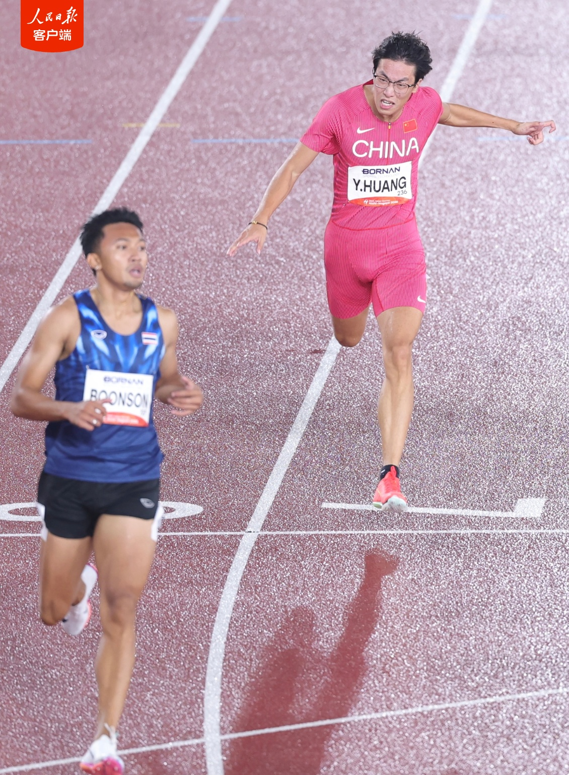 黄友闻夺得亚运会田径男子200米银牌 黄友闻夺得亚运会田径男子200米银牌