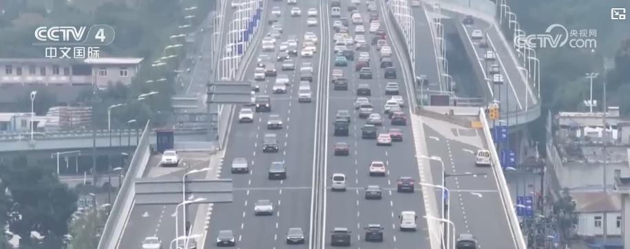 铁路、民航、公路齐发力 各地全力保障中秋返程出行 铁路、民航、公路齐发力 各地全力保障中秋返程出行