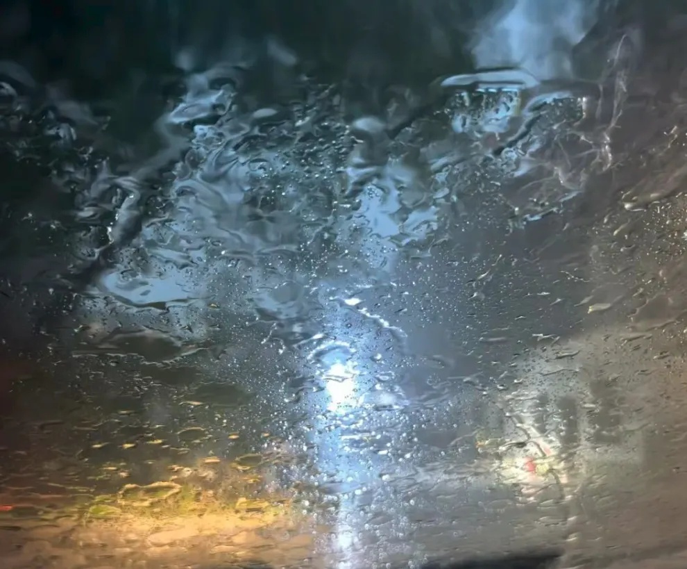 跌到18℃！强冷空气来袭，杭州马上大降温；今天还有暴雨、8级雷雨大风，出门务必防范