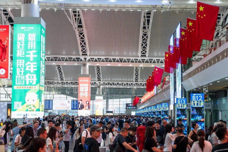 创新高！中秋假期国铁广州局累计发送旅客741.1万人次，长沙南站旅客发送量排第三