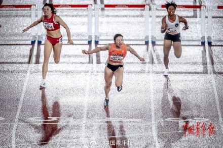 亚运雨夜田径场 中国队揽三金三银三铜 亚运雨夜田径场 中国队揽三金三银三铜