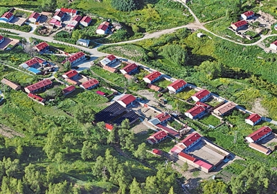 草原天路有四种“打开方式”,快来解锁→ 草原天路有四种“打开方式”,快来解锁→