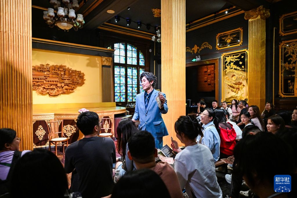 文化中国行|百年洋楼 昼夜有戏 文化中国行|百年洋楼 昼夜有戏