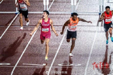 亚运雨夜田径场 中国队揽三金三银三铜 亚运雨夜田径场 中国队揽三金三银三铜
