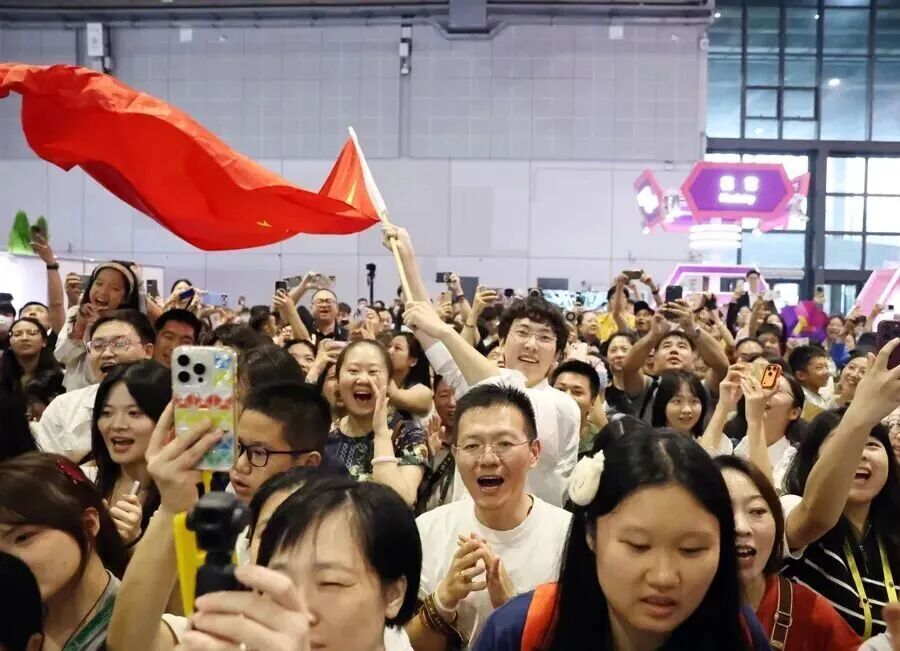 中秋假期，上海共接待游客717.04万人次