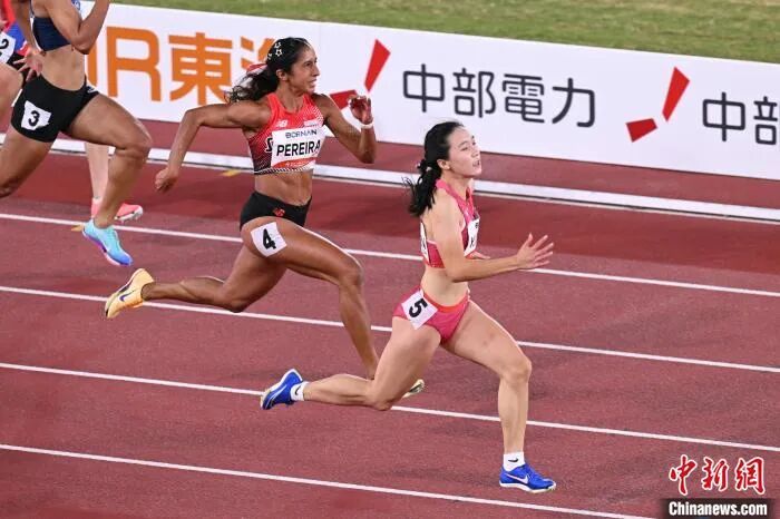 13秒15、11秒06……日本名古屋赛场，中国“飞人”再掀狂飙