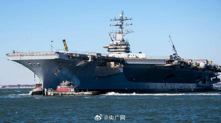美航母发生着舰事故飞行员弹射逃生 美航母发生着舰事故飞行员弹射逃生