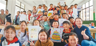 坚守山村15年,山里娃长大后,又教起了山里娃 坚守山村15年,山里娃长大后,又教起了山里娃