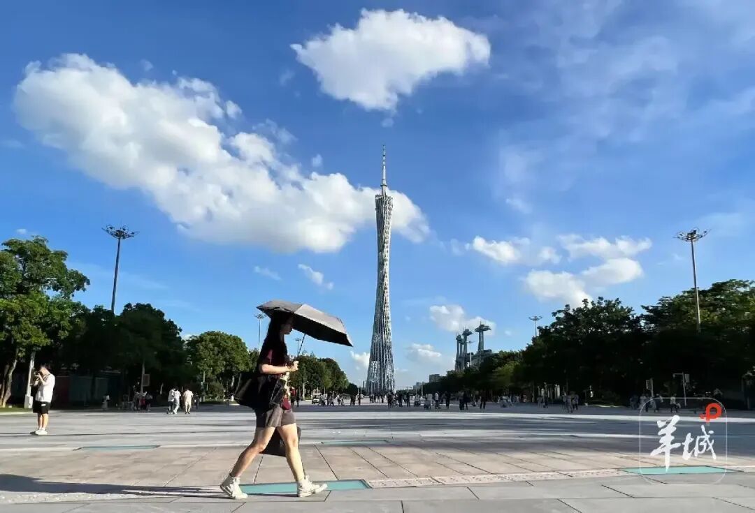 广东还得再“烤”两天!国庆假期冷空气携雷雨南下,降温大幕即将拉开 广东还得再“烤”两天!国庆假期冷空气携雷雨南下,降温大幕即将拉开
