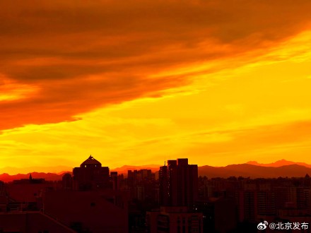 北京绝美晚霞喜迎国庆