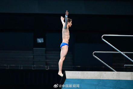 中国跳水队实现亚运100金