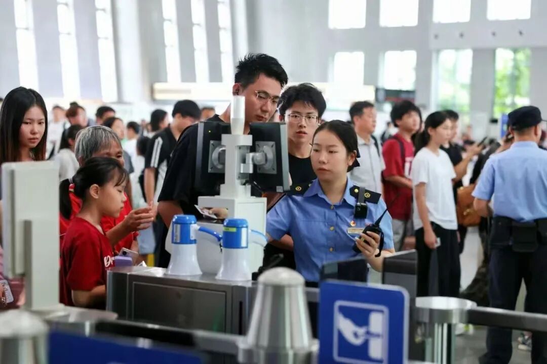2027学年学生票核验开启！在线即可办理——
