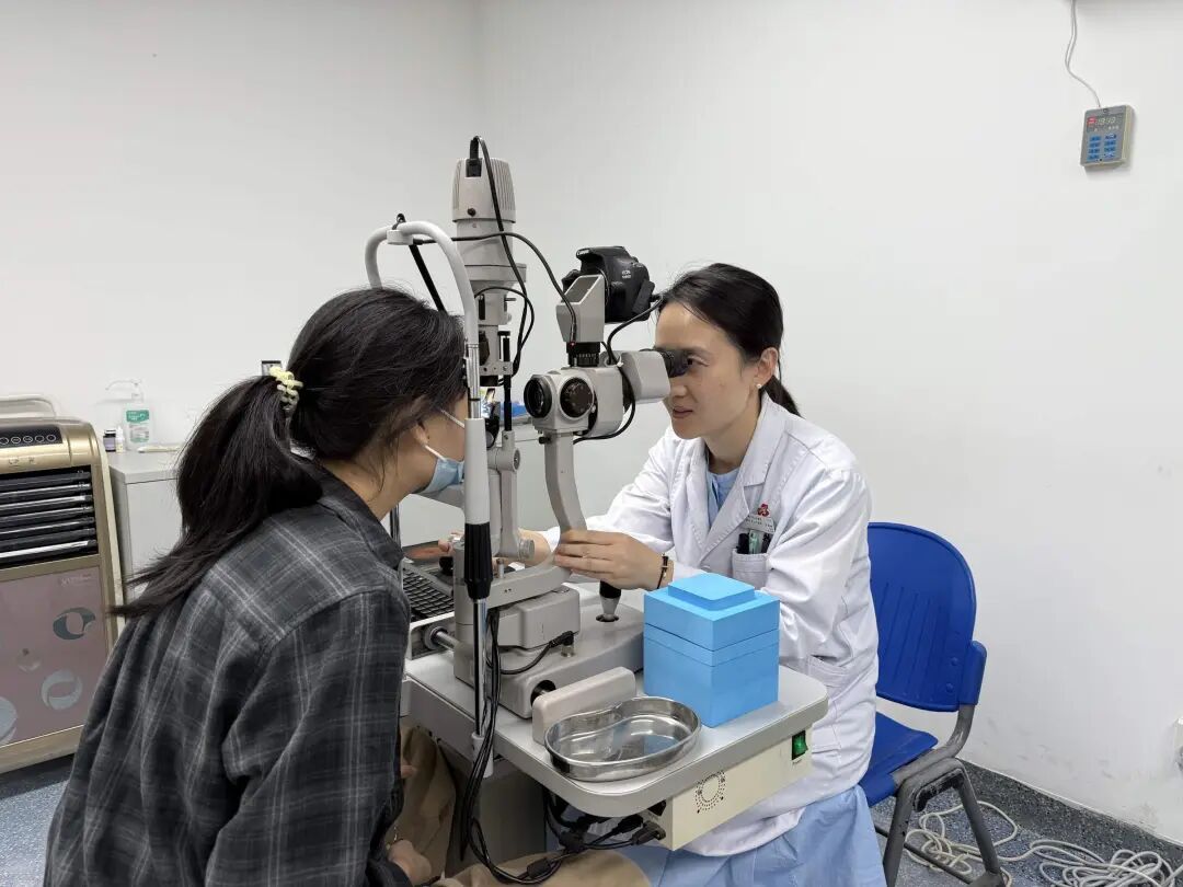 女子凌晨痛到不敢闭眼！医生：假期这类急诊明显增多，随意用药可能会加重病情