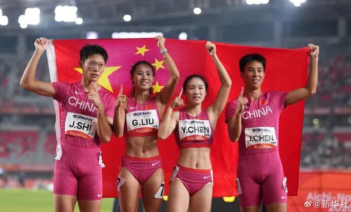“很爽”!“亚洲女飞人”极限逆转! “很爽”!“亚洲女飞人”极限逆转!