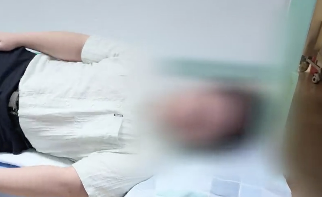 腰下垫枕睡一夜,200斤男子突发截瘫!医生提醒 腰下垫枕睡一夜,200斤男子突发截瘫!医生提醒