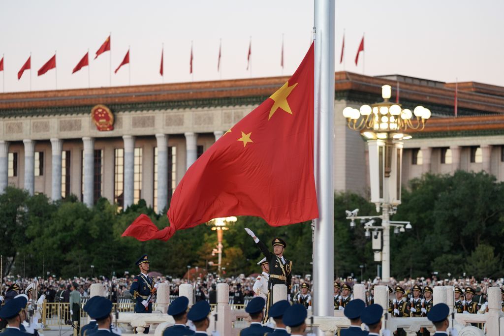 国庆升旗仪式在天安门广场举行 国庆升旗仪式在天安门广场举行
