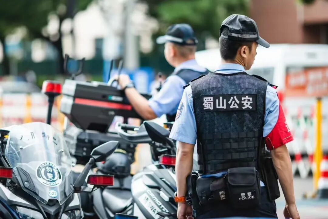 辅警潘夏晨,二等奖励! 辅警潘夏晨,二等奖励!