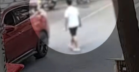 心存不满伺机报复 男子偷偷拔走执勤摩托钥匙阻碍执法,被处以行政拘留5日 心存不满伺机报复 男子偷偷拔走执勤摩托钥匙阻碍执法,被处以行政拘留5日
