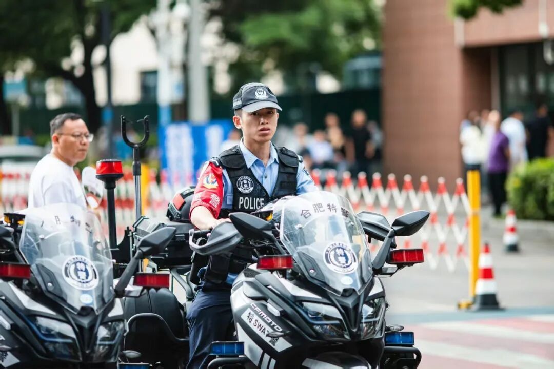 辅警潘夏晨,二等奖励! 辅警潘夏晨,二等奖励!