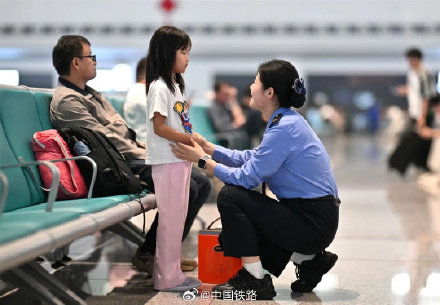 10月3日全国铁路预计发送旅客1890万人次 10月3日全国铁路预计发送旅客1890万人次