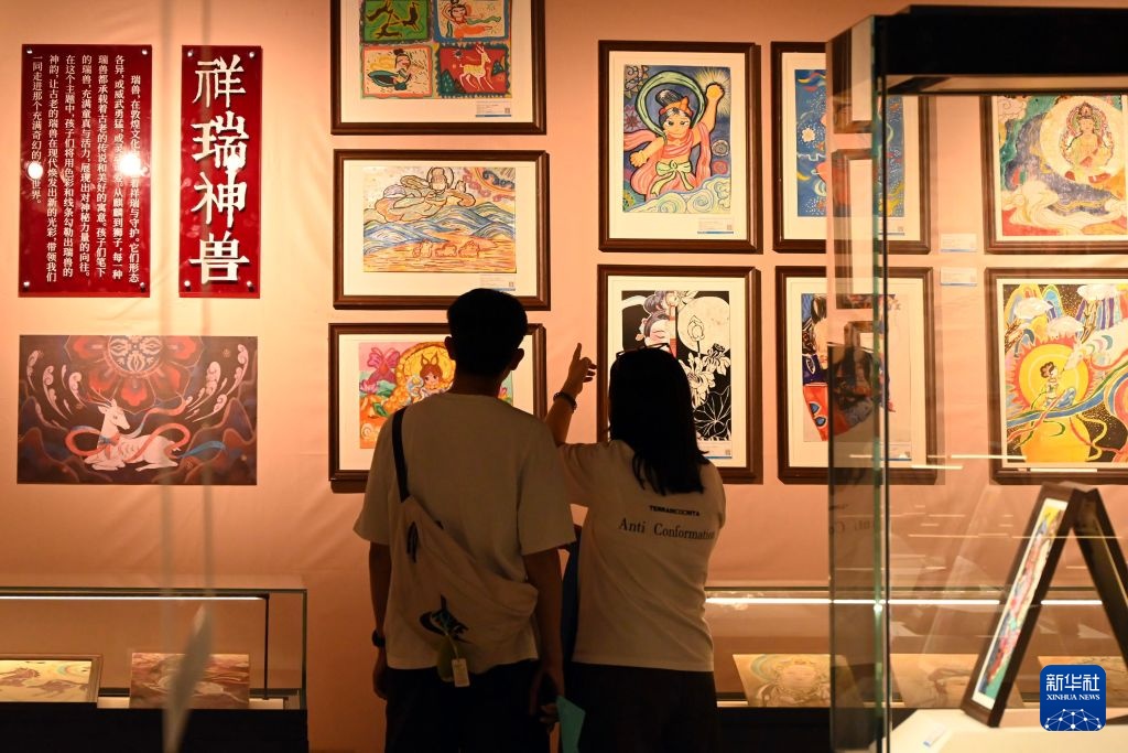“只此敦煌丨《飞天奖》敦煌艺术展”开展