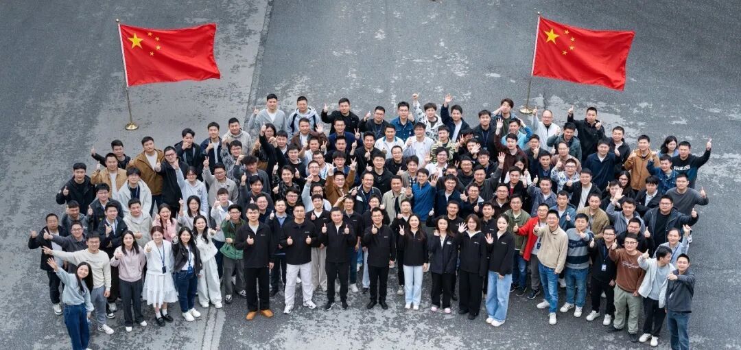 多图预警！和国旗合影原来这么出片呢~