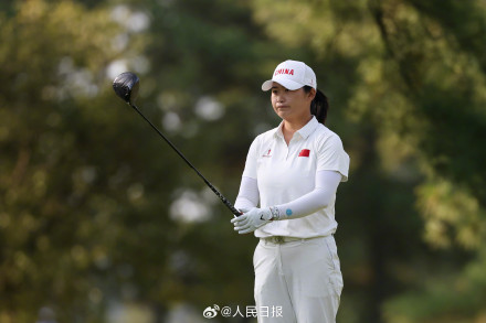 高清大图 | 飒！中国女子高尔夫球比赛瞬间
