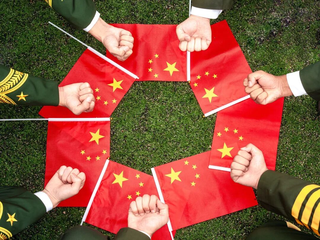 多图预警！和国旗合影原来这么出片呢~