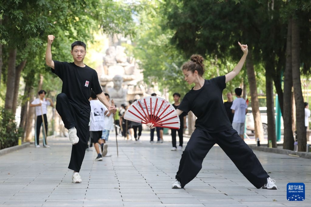 文化中国行·传统村落影像志丨一招太极半生客 扎根古村做乡人 文化中国行·传统村落影像志丨一招太极半生客 扎根古村做乡人